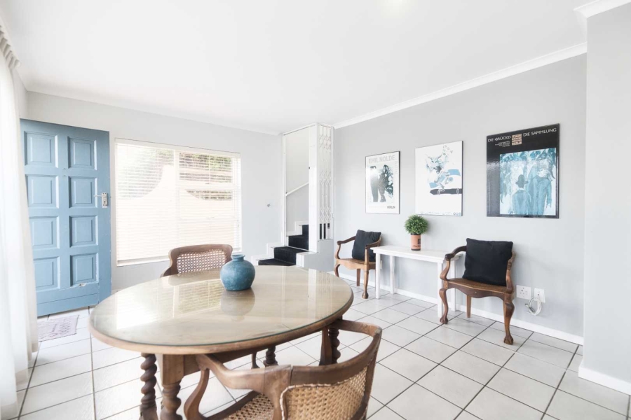 4 Bedroom Property for Sale in Voelklip Western Cape